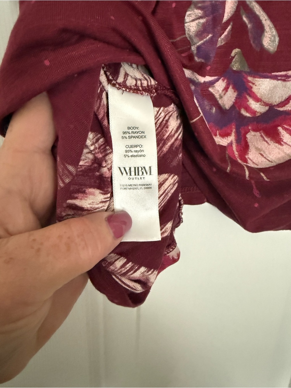 WHBM Outlet Burgundy Floral Scoop Neck Top Size Large - Picture 4 of 4